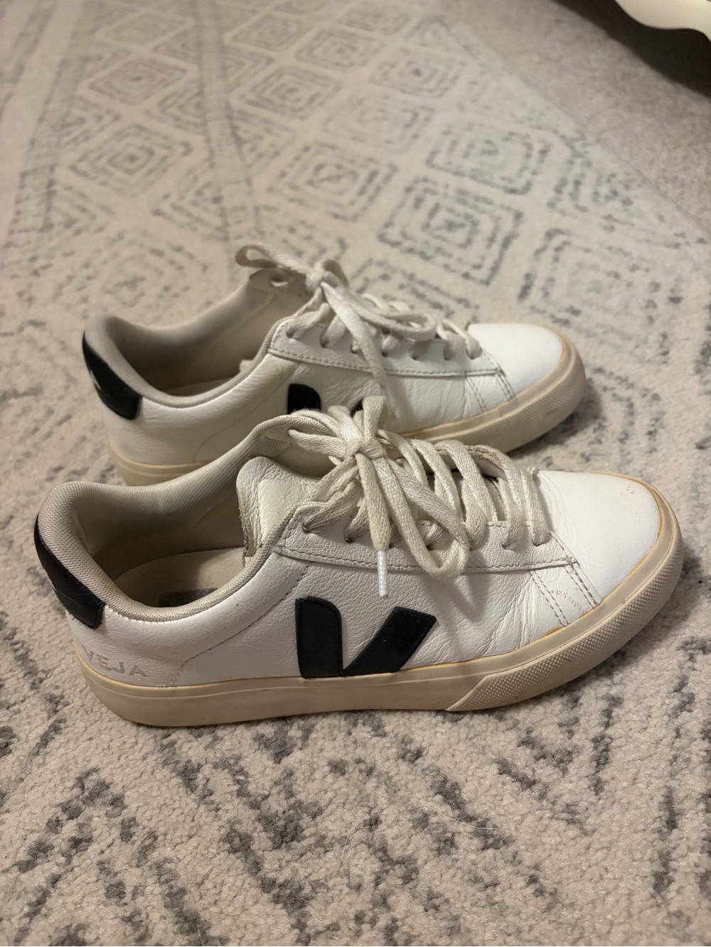 Veja Women’s White Sneakers with Black V Logo - Picture 4 of 6